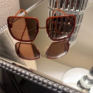 Fendi Chic Brown Square Sunglasses